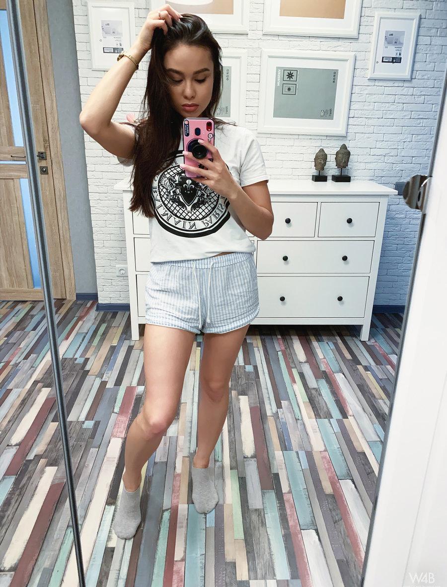 Swag girl selfie | Stufs | Pinterest | Swag girls