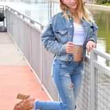 beautiful jeans girl with precie jerkoff instructions picture 3